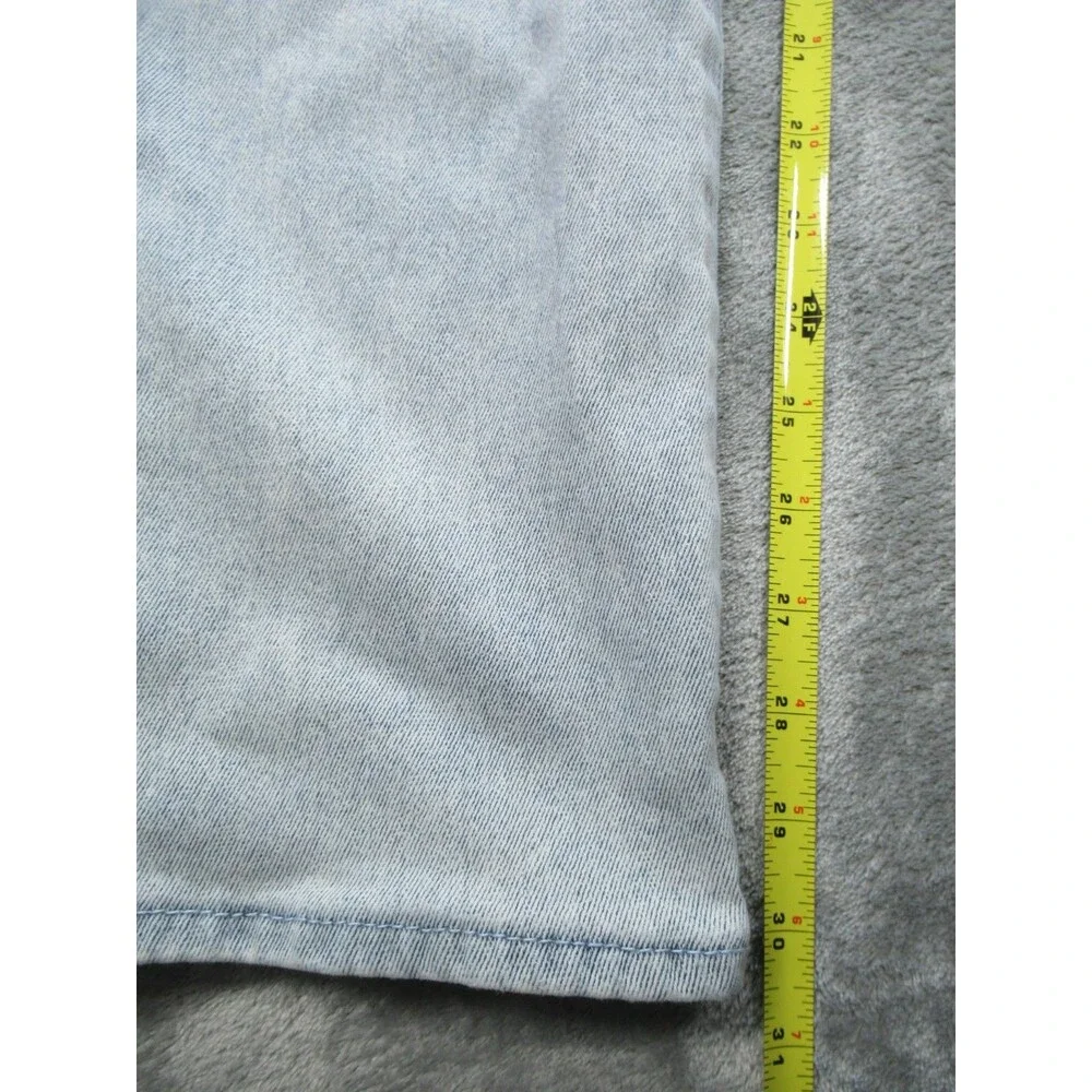 True Religion Geno Jeans Men's 34 (Fits 32x30) Relaxed Slim Fit Light Wash Blue